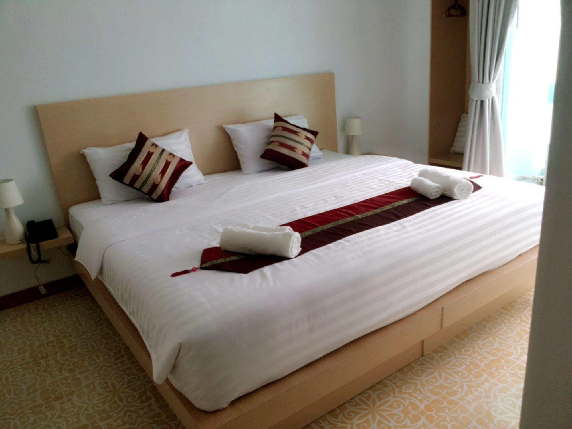The Duck Hotel Phuket Ngoại thất bức ảnh