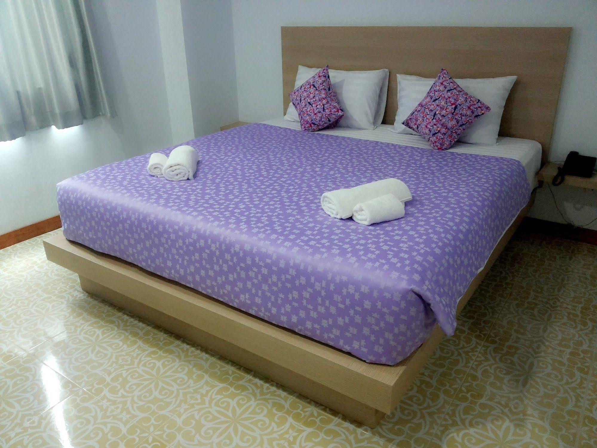 The Duck Hotel Phuket Ngoại thất bức ảnh