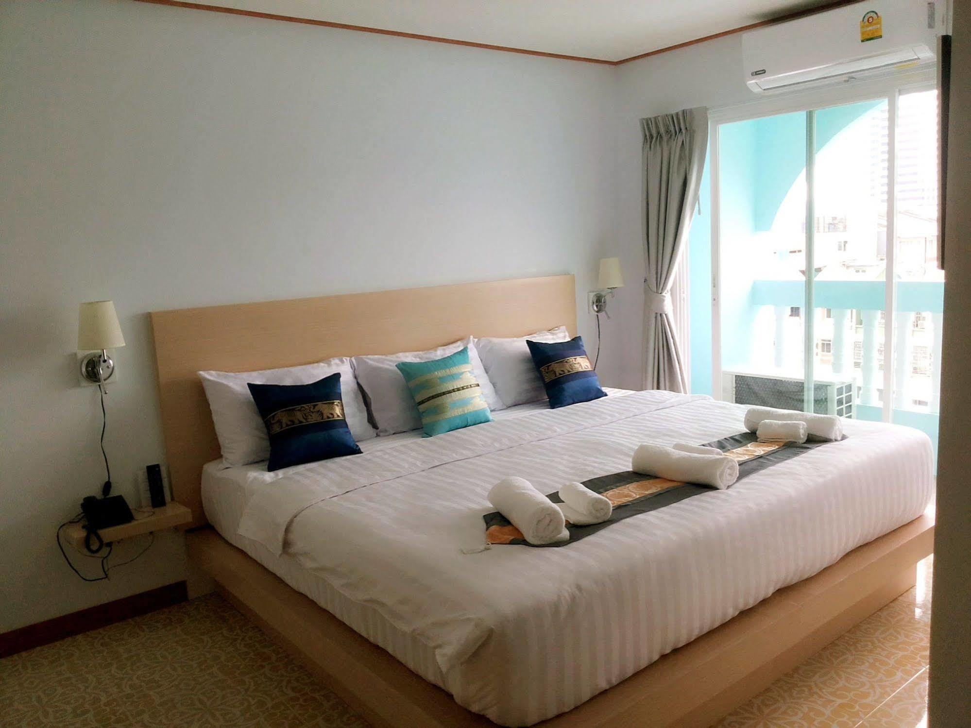 The Duck Hotel Phuket Ngoại thất bức ảnh